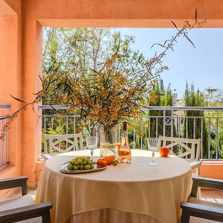 Apartament Limnaria Gardens Romantic Paphos